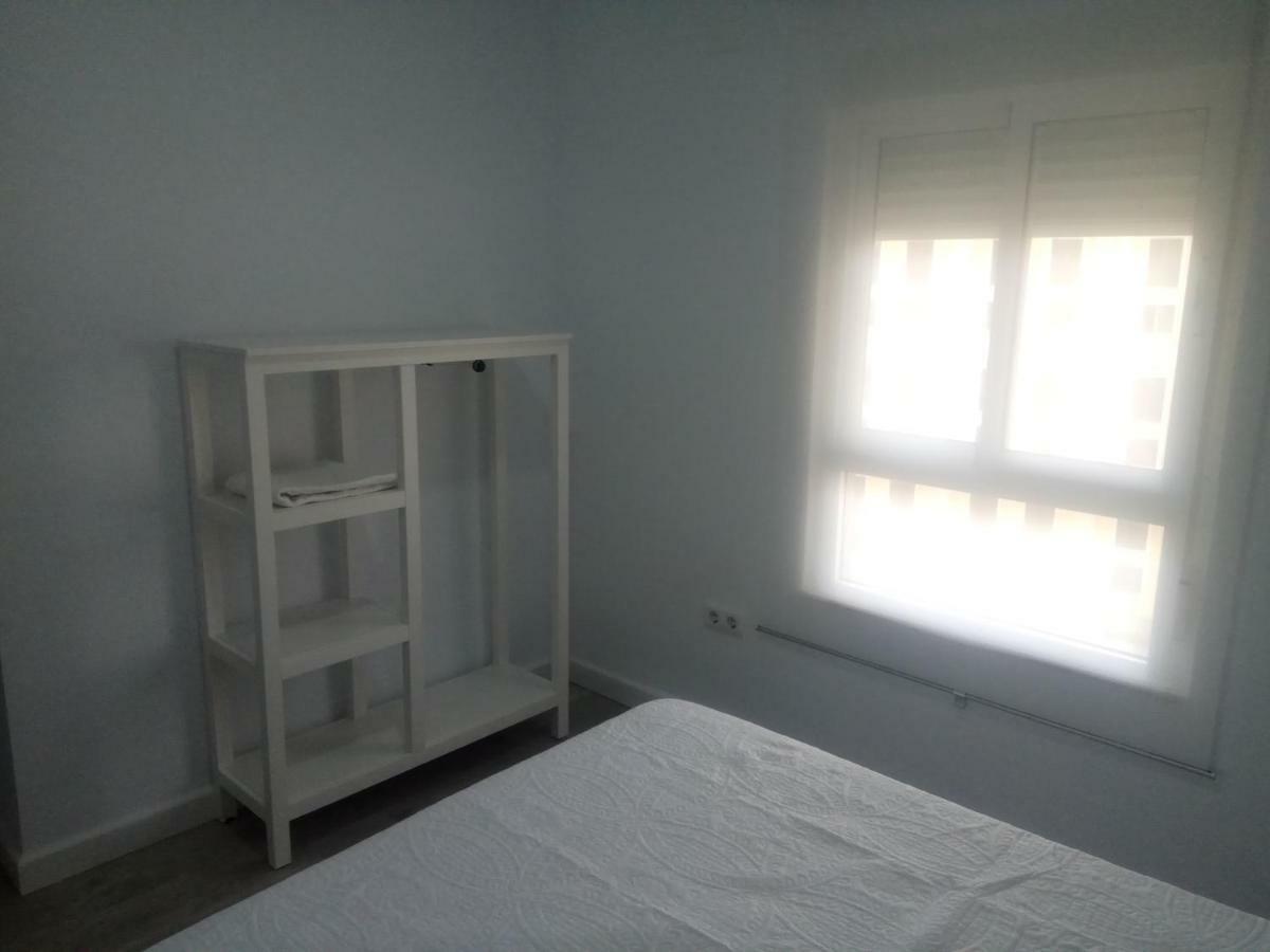 Guesting Ladreda Appartement Cádiz Buitenkant foto