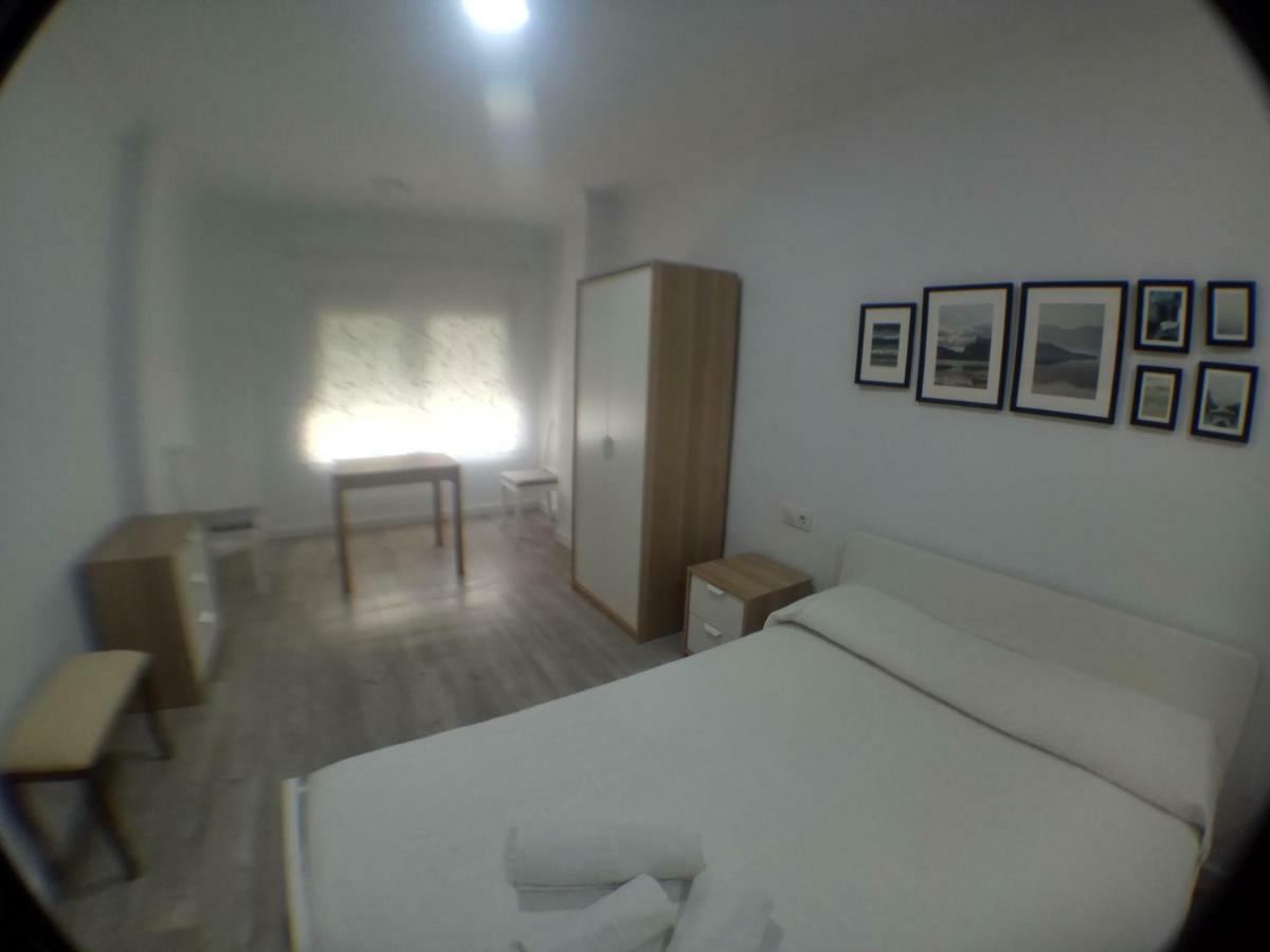 Guesting Ladreda Appartement Cádiz Buitenkant foto